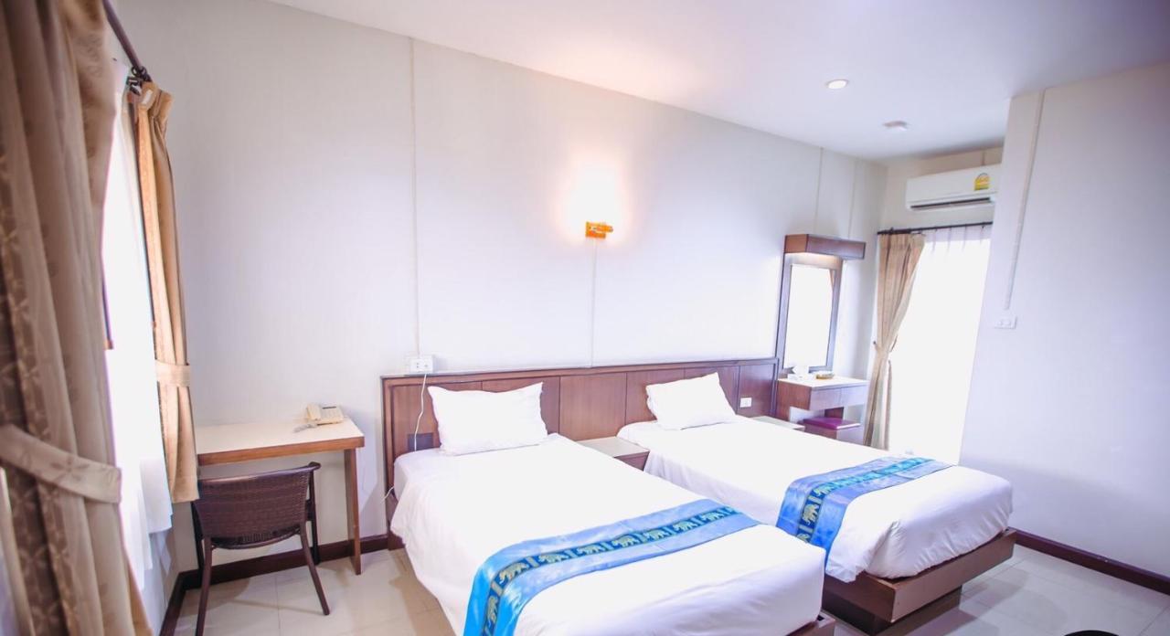 Bander Hotel Phu Khieo المظهر الخارجي الصورة